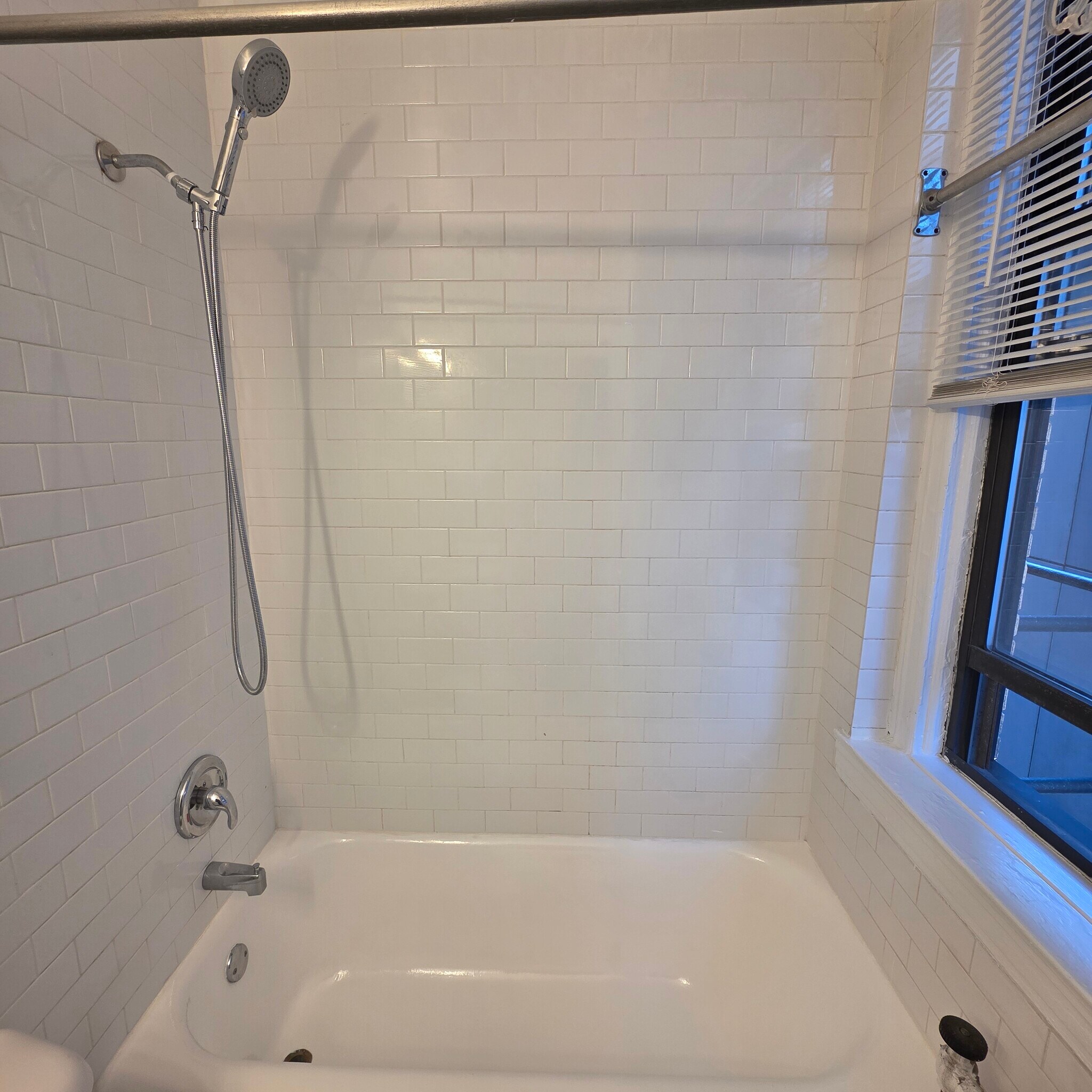 Building Photo - 1324 Locust St