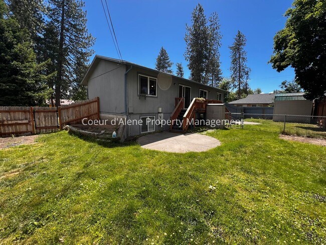 Building Photo - 2603-05 8th