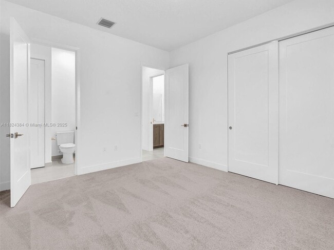 Building Photo - 10032 Stockrun Dr