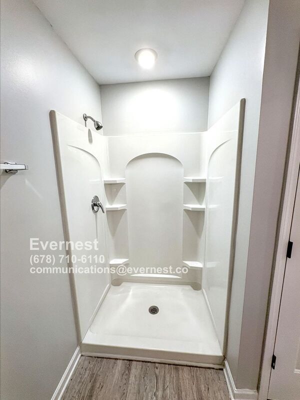 Building Photo - 5328 Hanover St