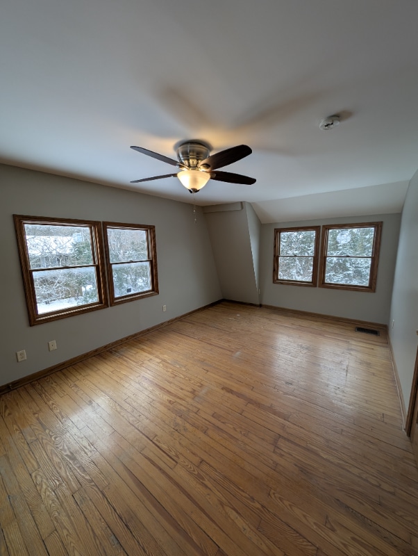 Building Photo - 604 Wilmot Ave