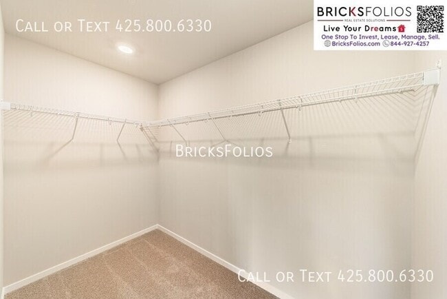 Building Photo - Corner lot For Rent in Port Orchard! Close to Military bases!