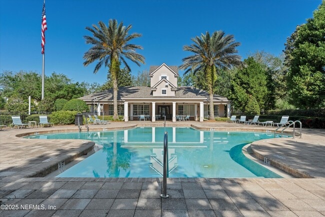 Building Photo - 6633 Jefferson Garden Ct