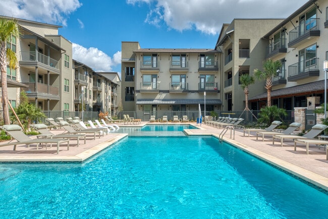 Citadel at Lookout apartments — community photo - Citadel at Lookout