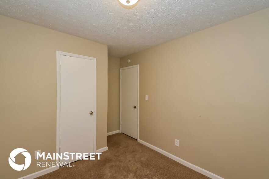 Building Photo - 8152 Dunellen Ln