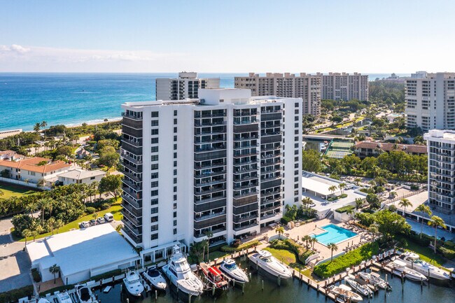 Building Photo - 4748 S Ocean Blvd