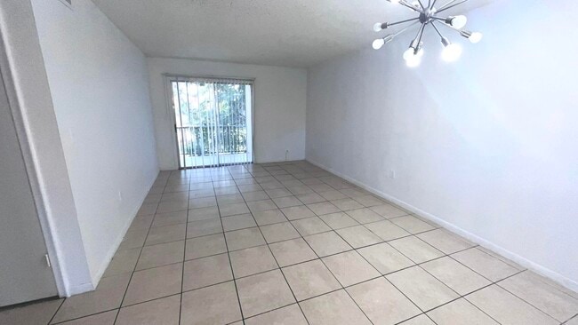 Building Photo - 6080 Forest Hill Blvd