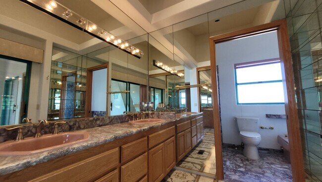 Building Photo - Beautiful, secluded, and peaceful single family home