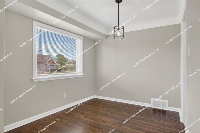 Building Photo - Fully Renovated 3-Bedroom Brick Bungalow in Detroit, 48235
