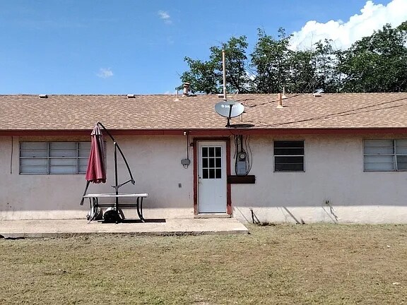 Building Photo - 709 W Iron Ave
