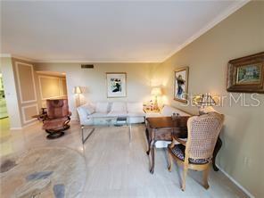 Building Photo - 1050 Longboat Club Rd