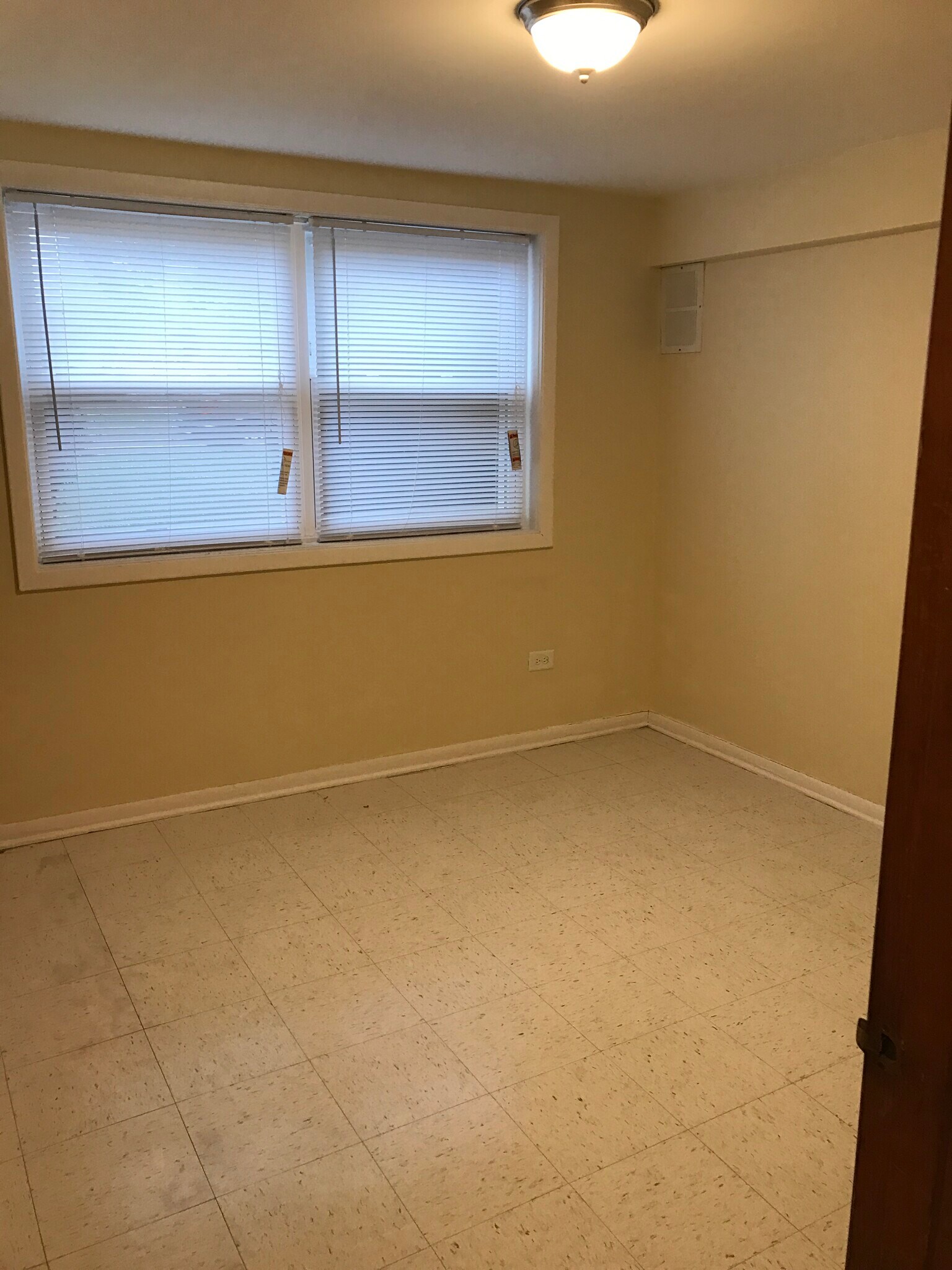 Building Photo - 1971 N 19th Ave