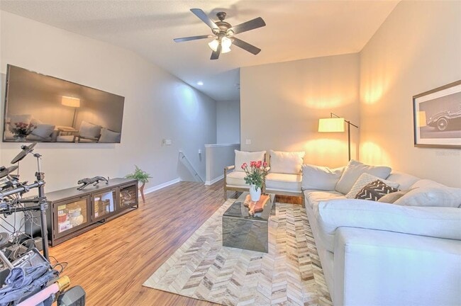 Building Photo - 11808 13th Way N