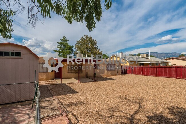 Building Photo - ***NEW YEAR SPECIAL: LOWER PRICE!!