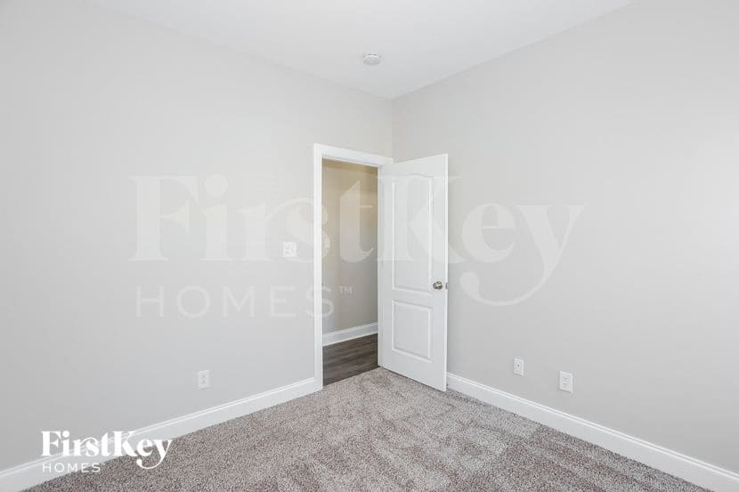 Building Photo - 1391 Napa St NW