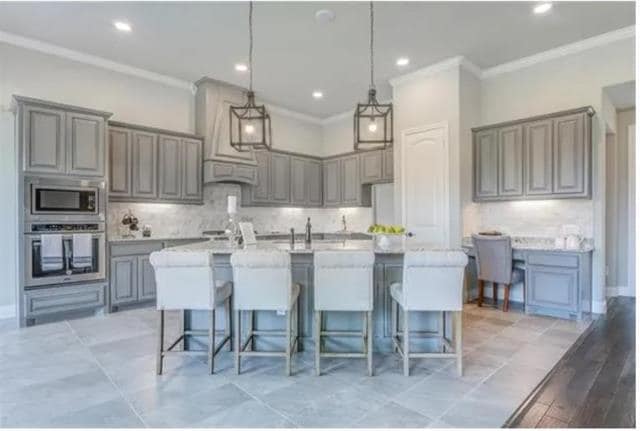 Building Photo - 1017 Merion Dr