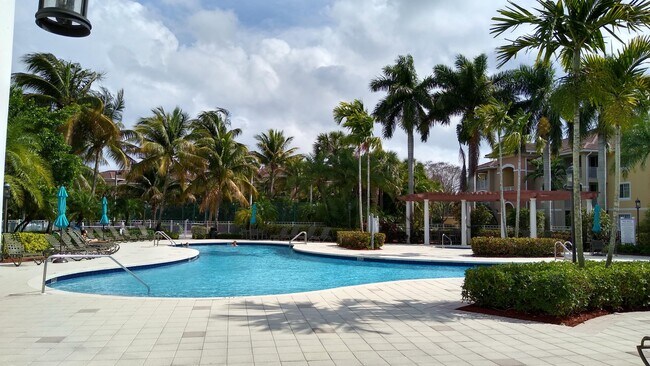 Building Photo - 6510 Emerald Dunes Dr