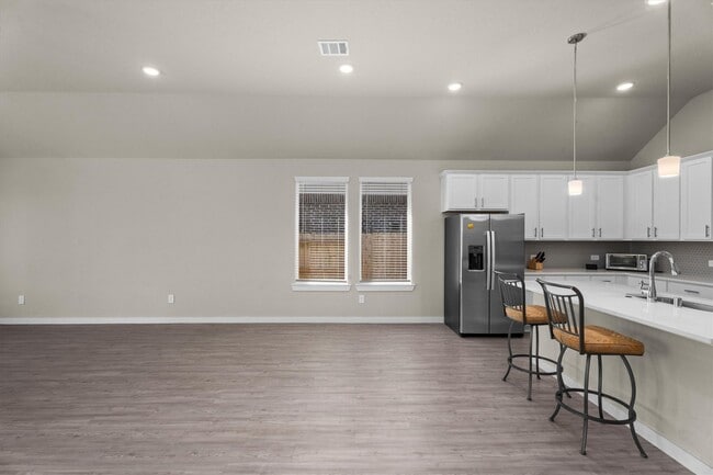 Building Photo - 713 Ivory Crk Ct