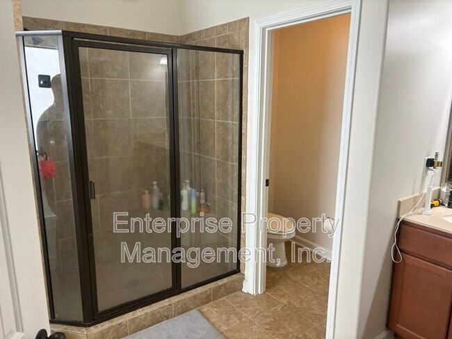Building Photo - 6153 Lubiani Valley Dr