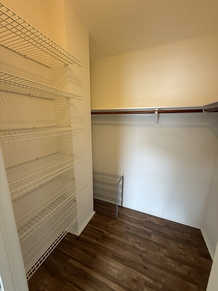 Walk in closet - 612 Victoria Ave