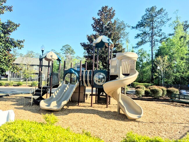 Building Photo - 897 Wild Leaf Loop