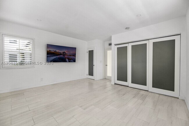 Building Photo - 3909 US-1