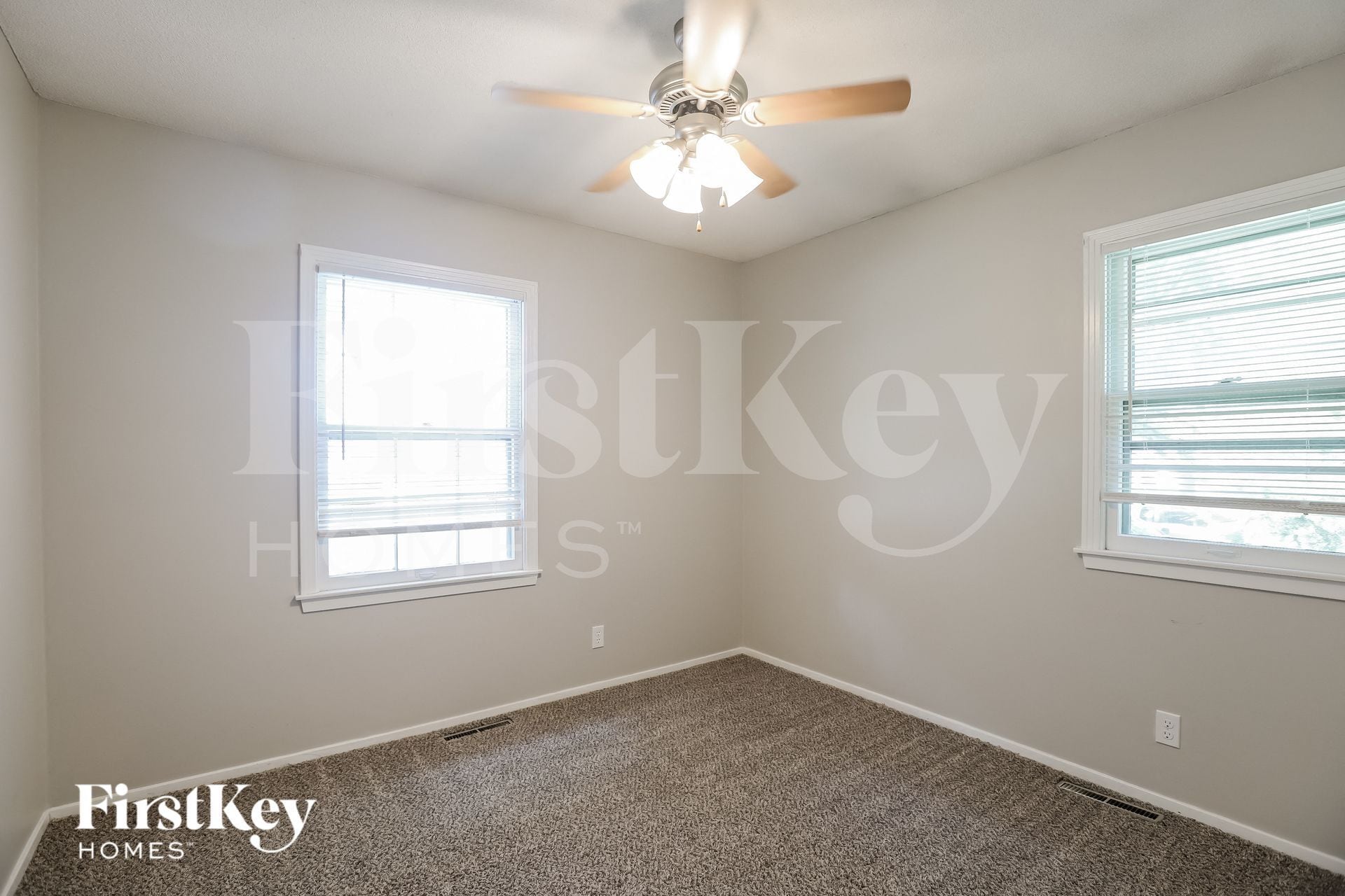 Building Photo - 11806 E 62nd Terrace