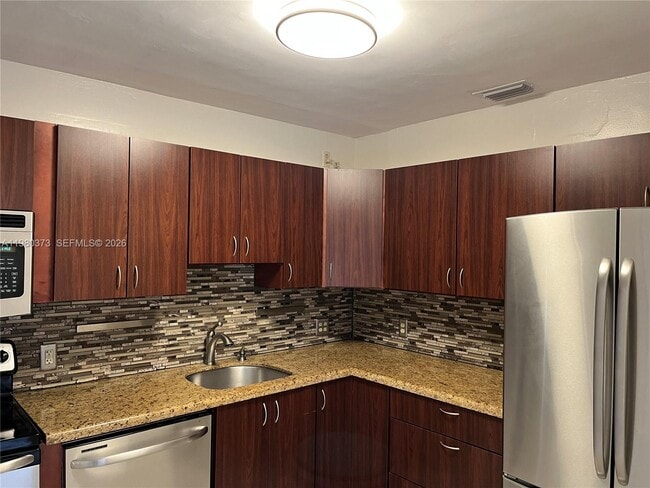 Building Photo - 6261 NW 40th St