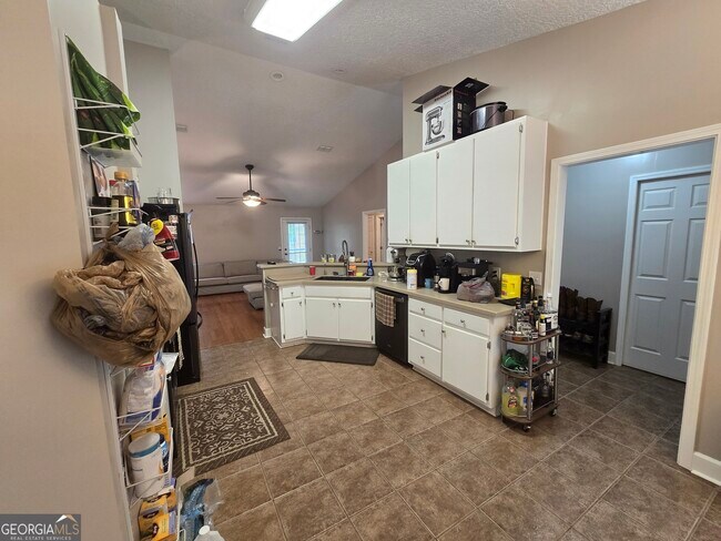 Building Photo - 207 Lake Jordan Blvd W