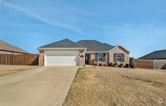 Building Photo - Available June 1st! 3-Bedroom, 2-Bathroom ...