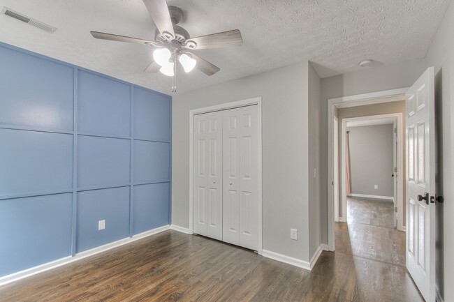 Building Photo - 109 Warren Pl