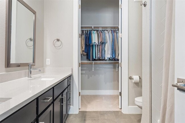 Building Photo - 4501 Jackson Ave