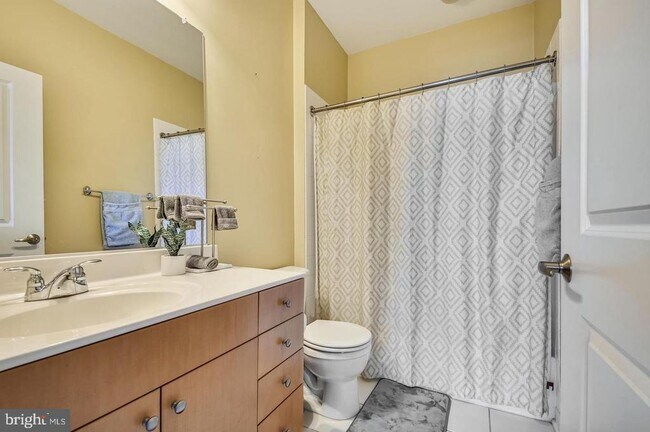 Building Photo - 2007 Clipper Park Rd