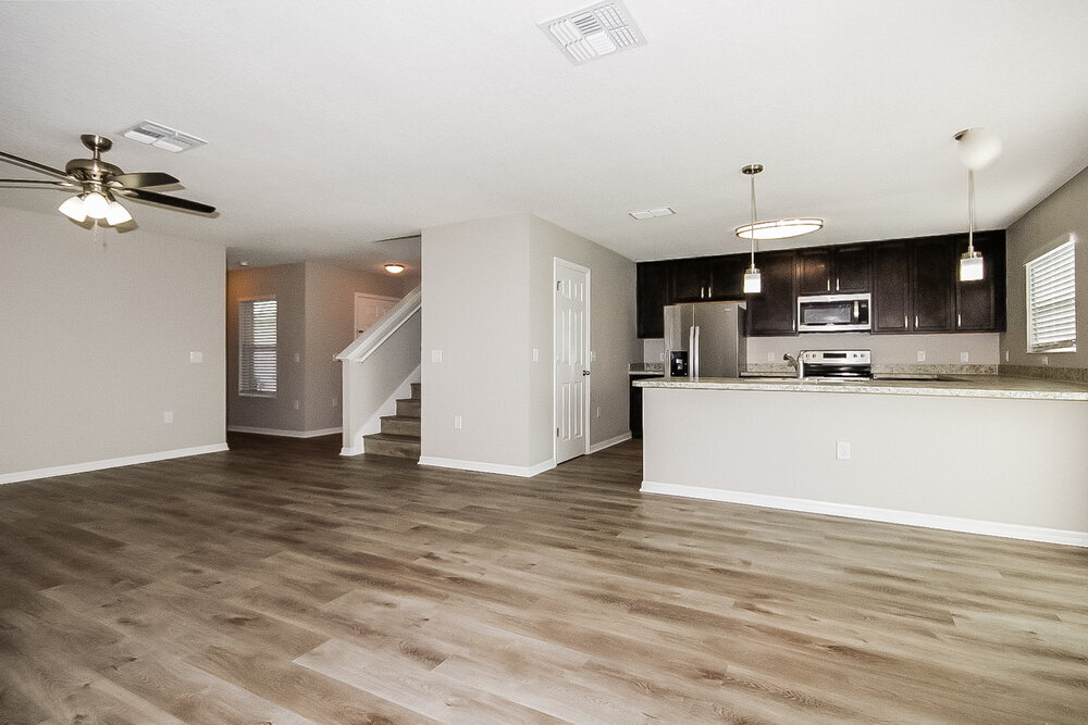 Building Photo - 10725 Southern Forest Dr