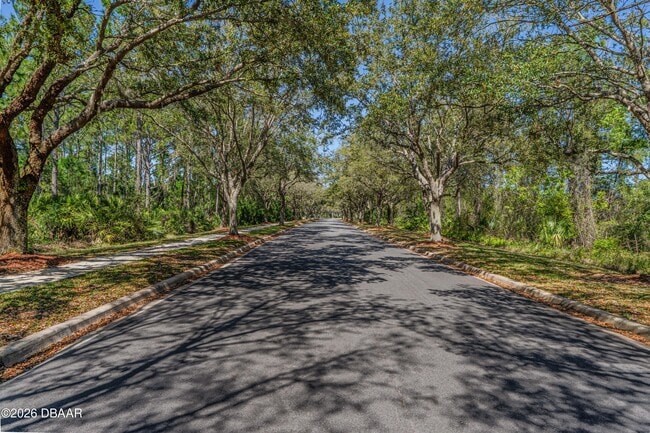 Building Photo - 225 Links Ter Blvd