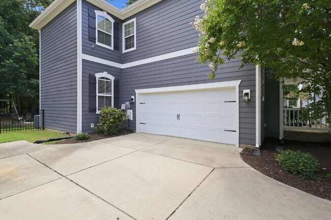 Building Photo - Welcome Home to 8626 Sagekirk Ct