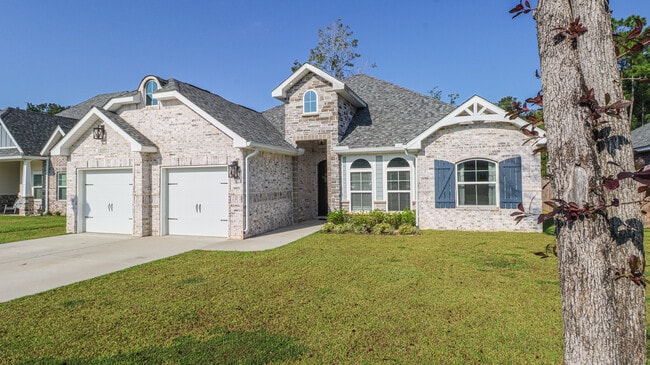 Building Photo - 6237 Cypress Ln