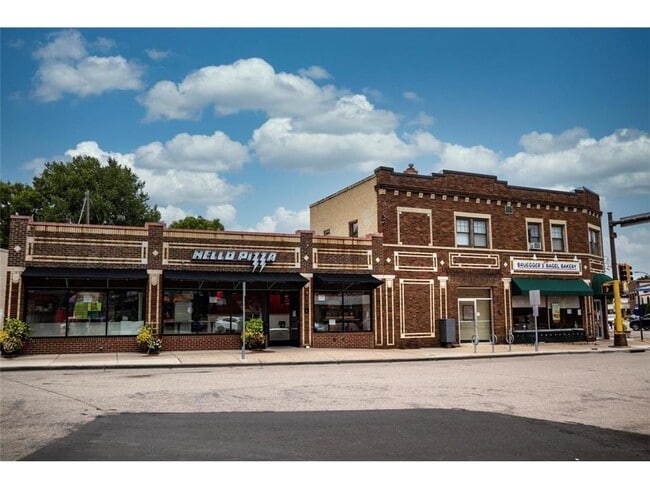 Building Photo - 4325 Chowen Ave S