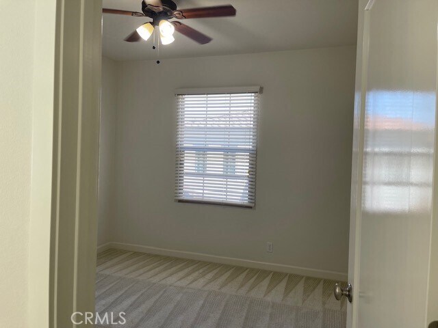 Building Photo - 111 Holly Springs
