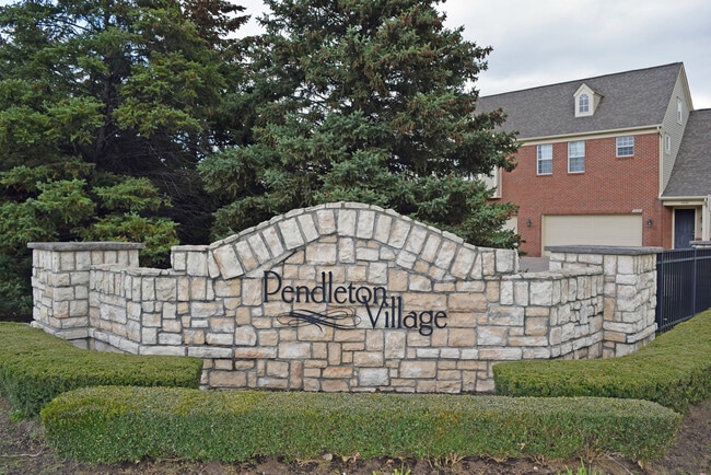 Building Photo - 3-Bedroom, 2-Bath, 2-Car Garage Condo, Ste...