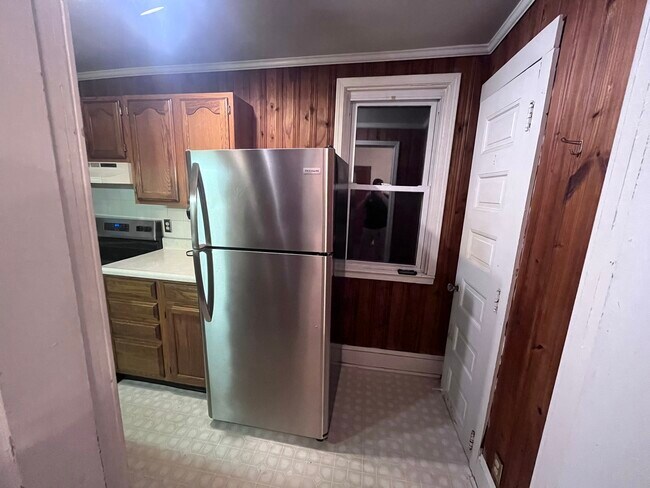 Building Photo - Sunbury Building