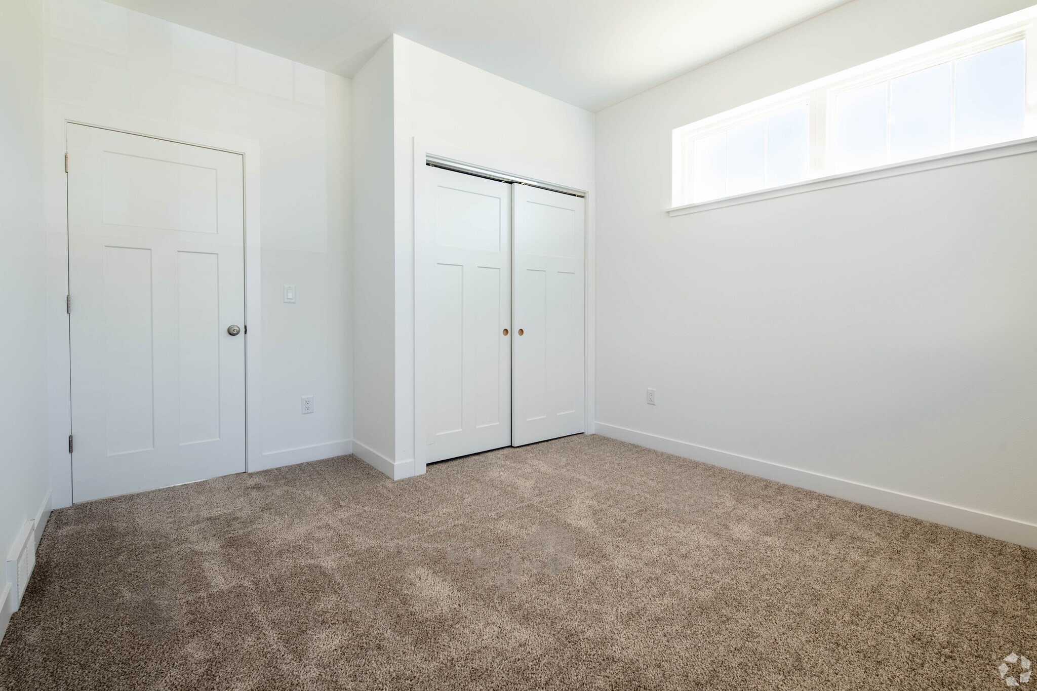 Building Photo - 9505 Excalibur Dr