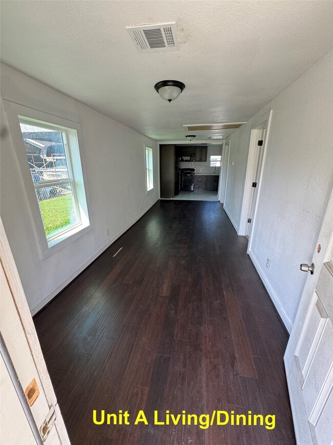 Building Photo - 8214 Livingston St