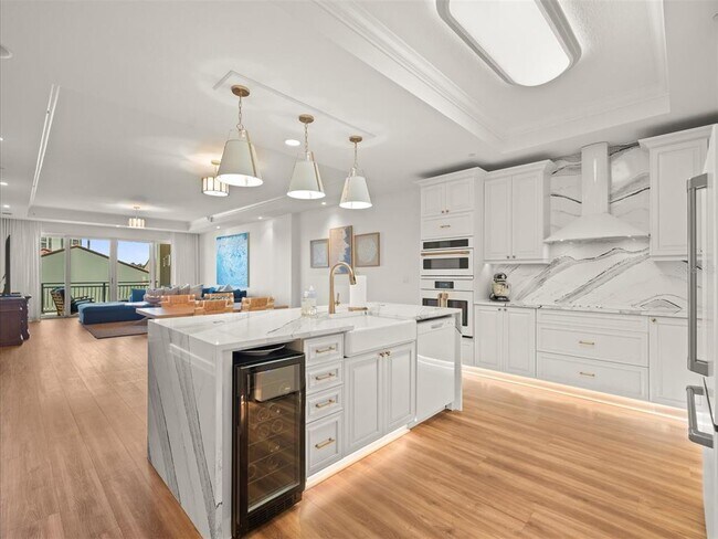 Building Photo - 202 Windward Passage