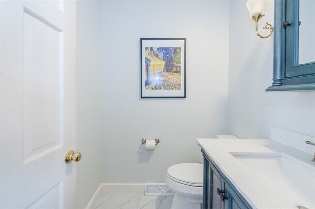 Building Photo - 7 Anawan Rd