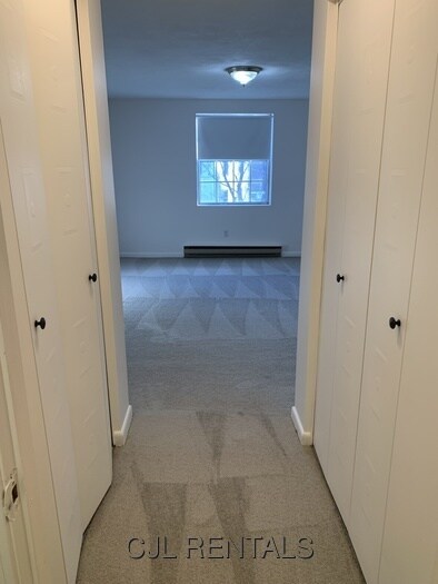 Building Photo - 5 Viking Ct