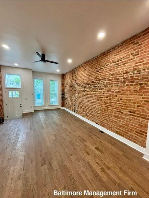 Building Photo - 140 N Lakewood Ave