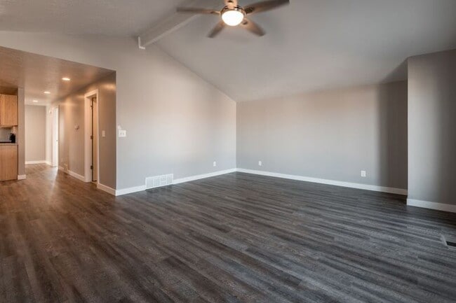 Building Photo - 2797 W 5500 S