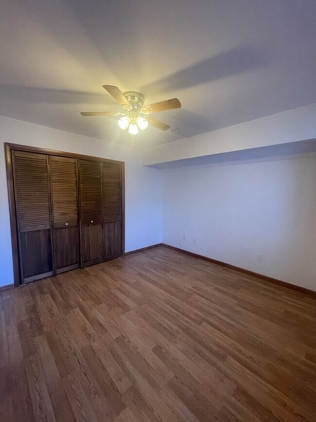 Building Photo - Cute Beach Style Home in Fayetteville