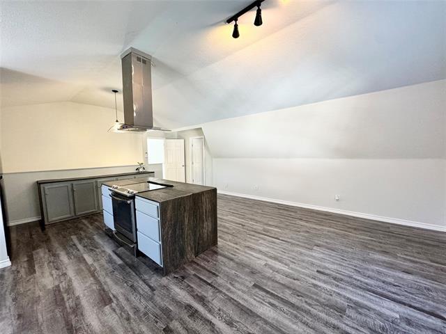 Building Photo - 2913 Hunter St